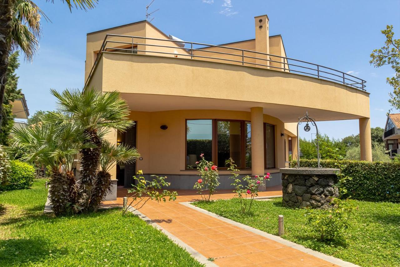 Villa Magdalena Aci SantʼAntonio Esterno foto