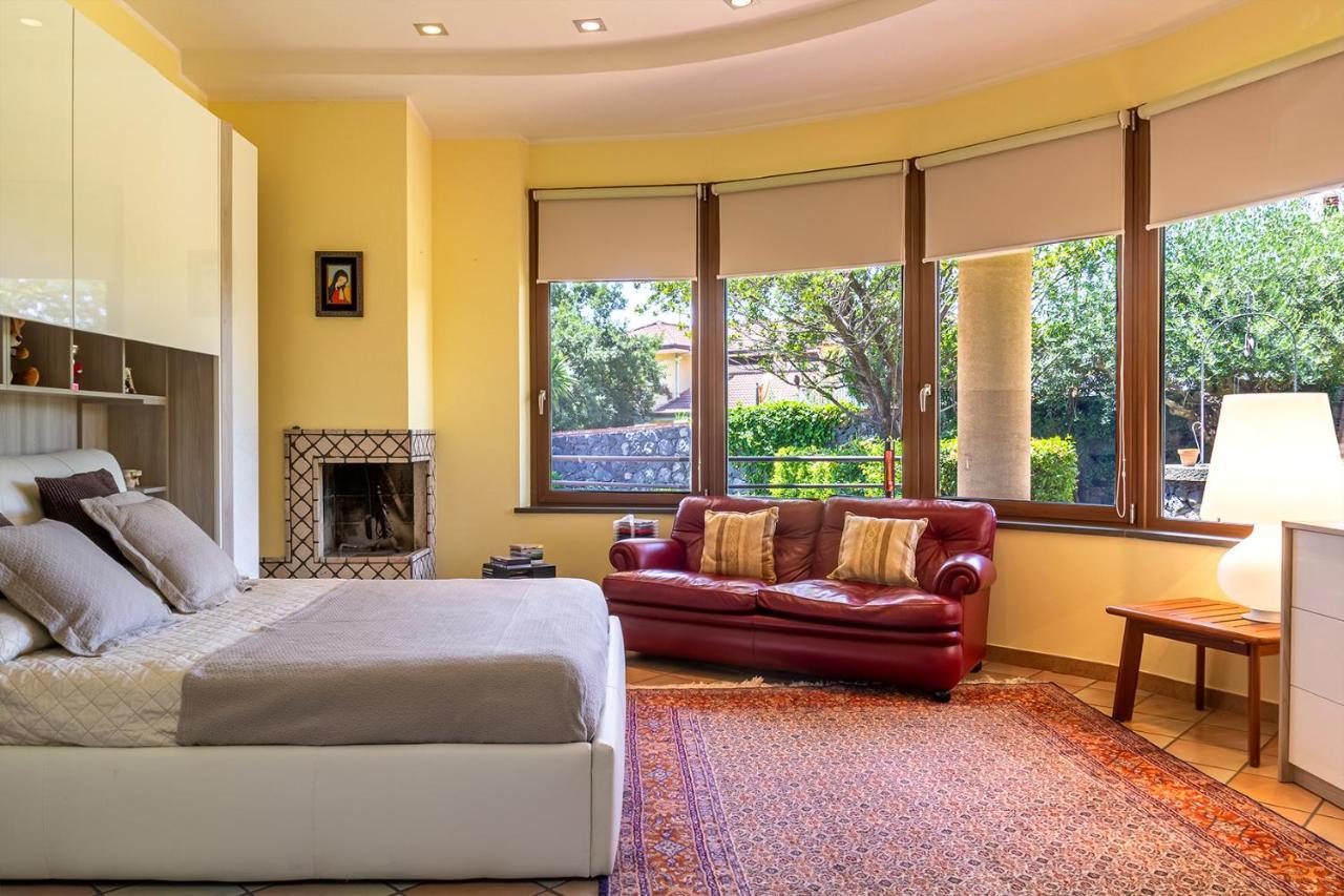 Villa Magdalena Aci SantʼAntonio Esterno foto